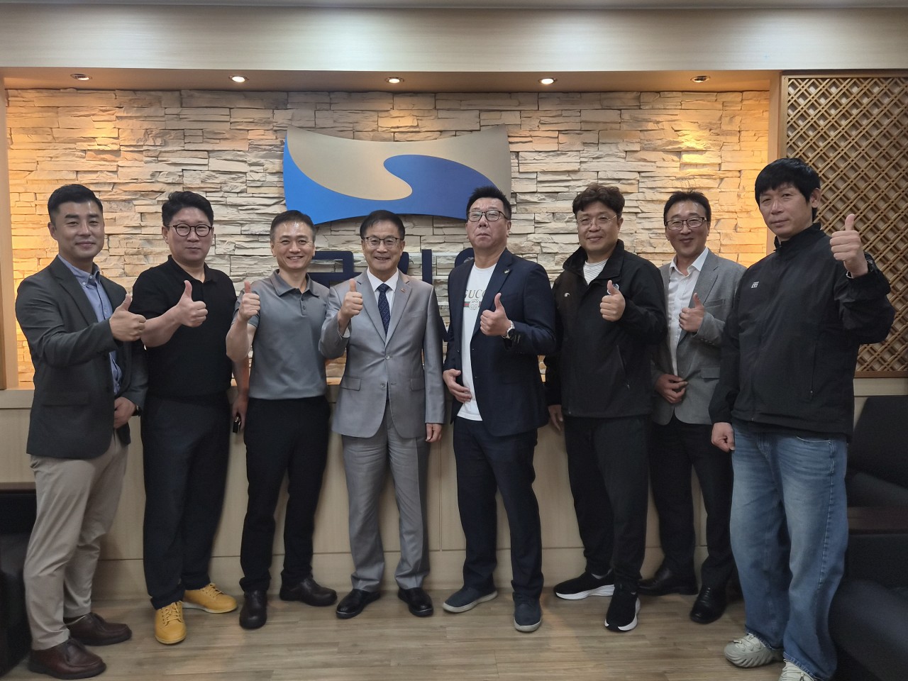 단체사진2
