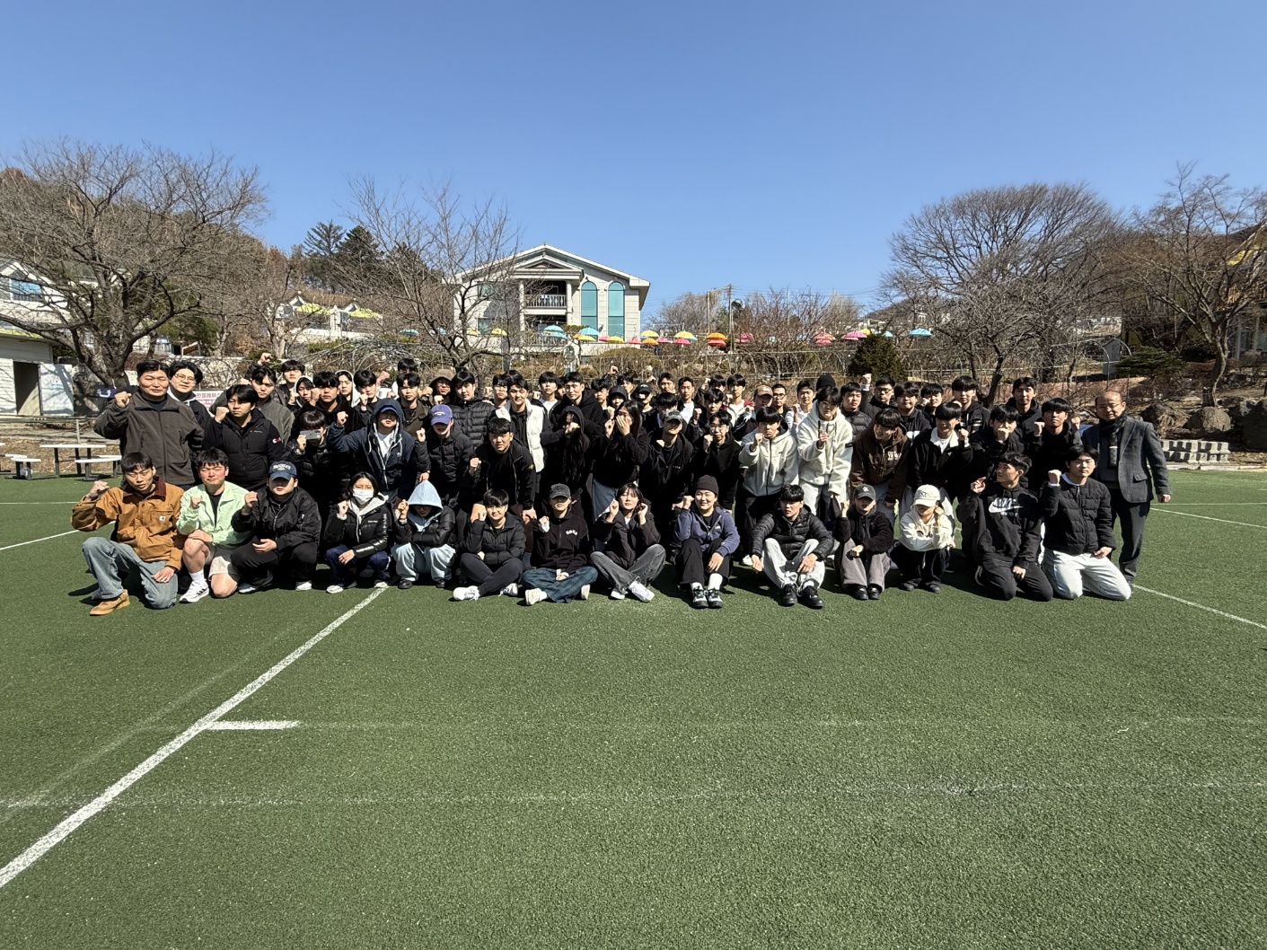 효충군사학과 MT 단체사진